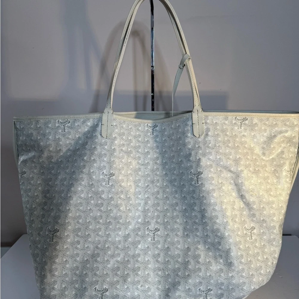 Goyard Anjou Reversible Tote Coated Canvas GM White Certified Authentic